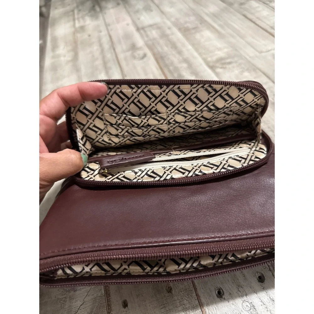 Tignanello Burgundy Leather Crossbody Organizer Bag Gold Hardware Small